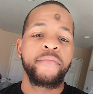 Meet your Posher, Deandre